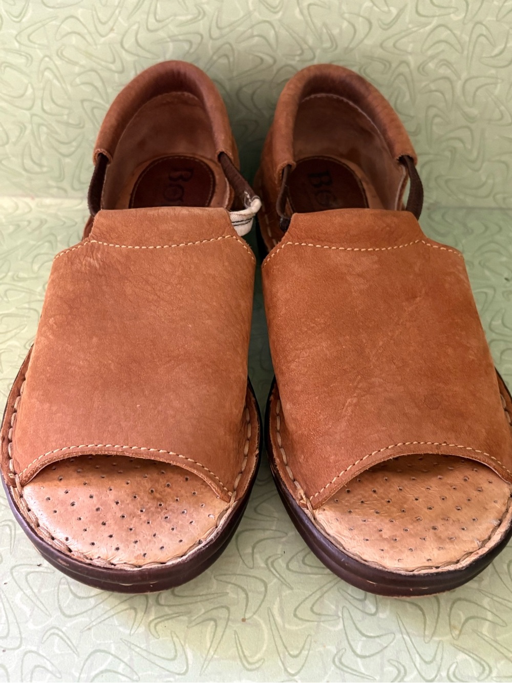Born Cove modern leather sandals flats shoes womens 6.5 brown open toe comfort